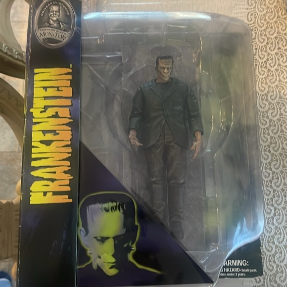 Frankenstein 2015 Action Figure Diamond Select Universal Studios - Picture 5 of 5